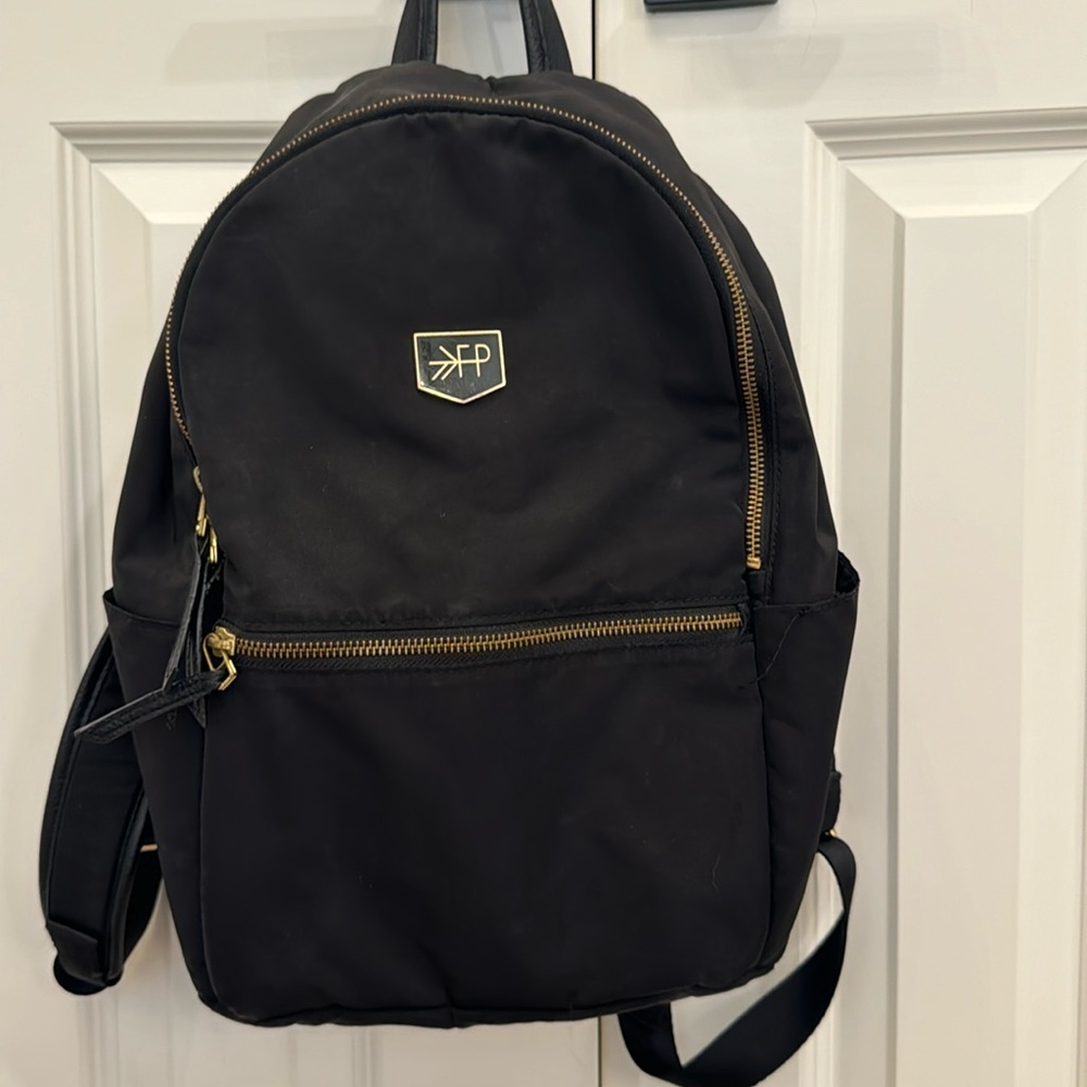 Freshly picked city bag.